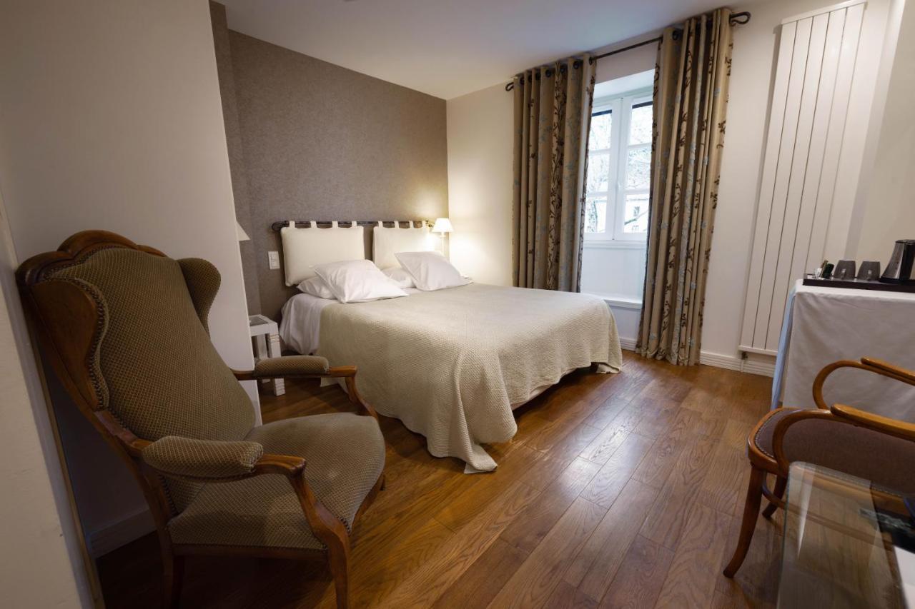 Le Vieux Pont Hotel Belcastel (Aveyron)