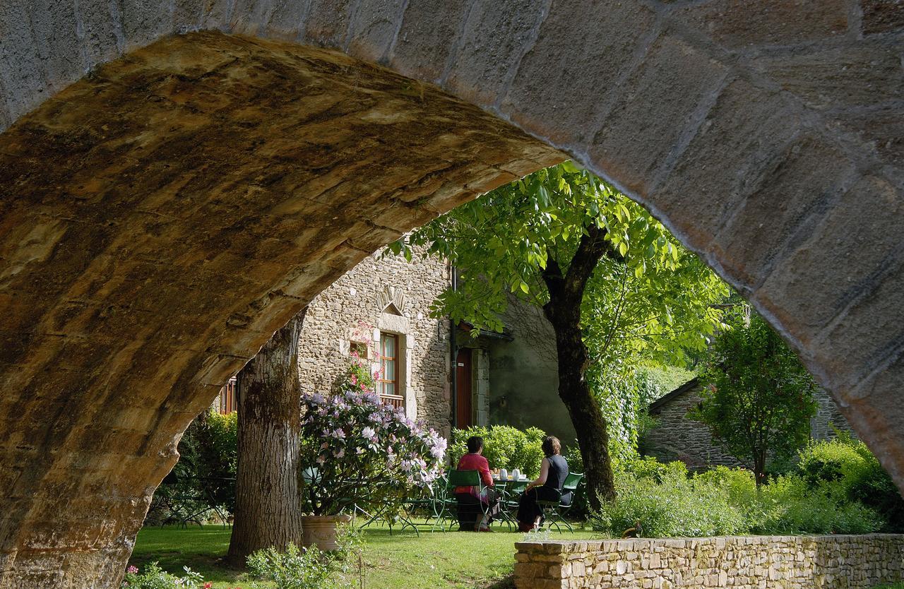 Hotel Le Vieux Pont 3*